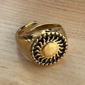 Vintage Italian Gold Sun Ring